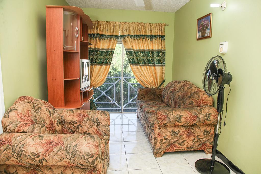 Angel'S Apartment Jamaica キングストン エクステリア 写真