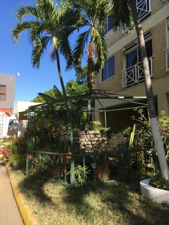 Angel'S Apartment Jamaica キングストン エクステリア 写真